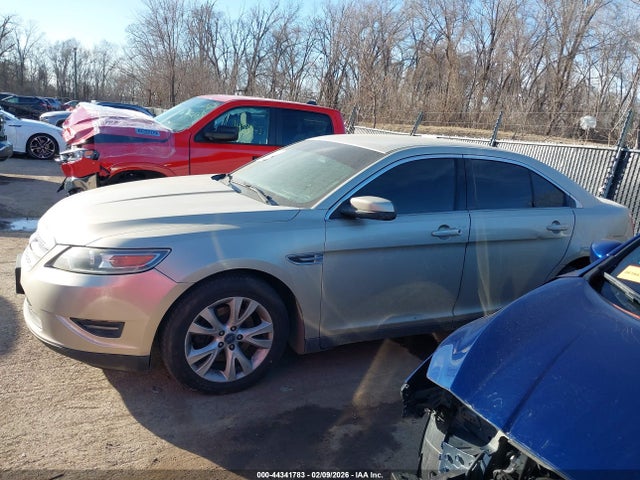 Ford Taurus Sel