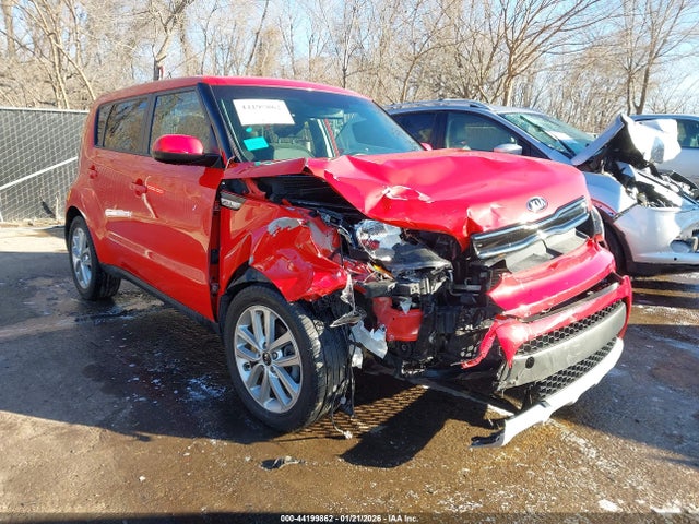 Salvage Kia Soul Image