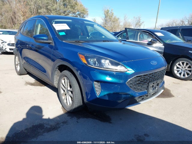 Salvage Ford Escape Image