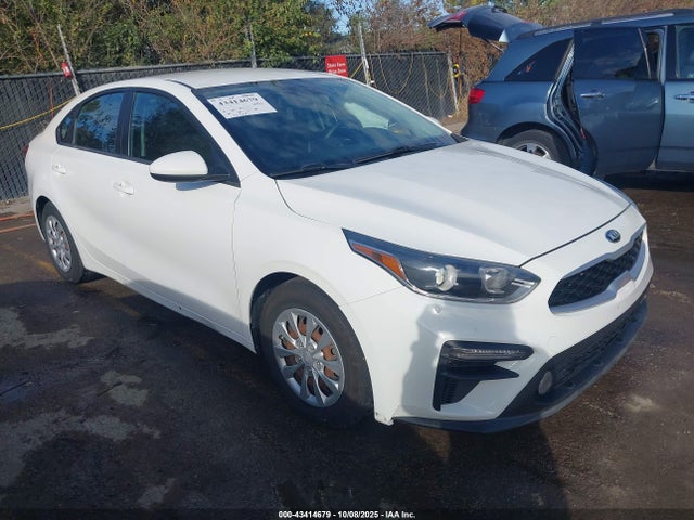 Salvage Kia Forte Image