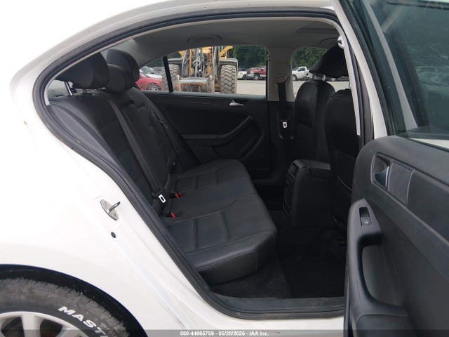 Volkswagen Jetta 2.5l Se