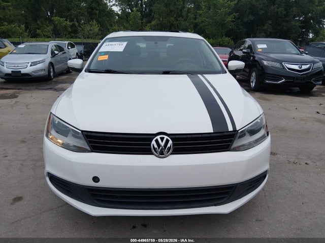 Volkswagen Jetta 2.5l Se
