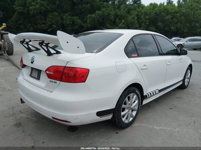Volkswagen Jetta 2.5l Se