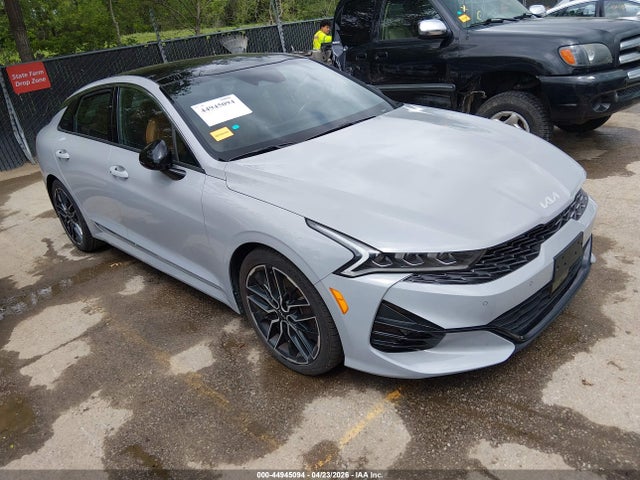 Salvage Kia K5 Image