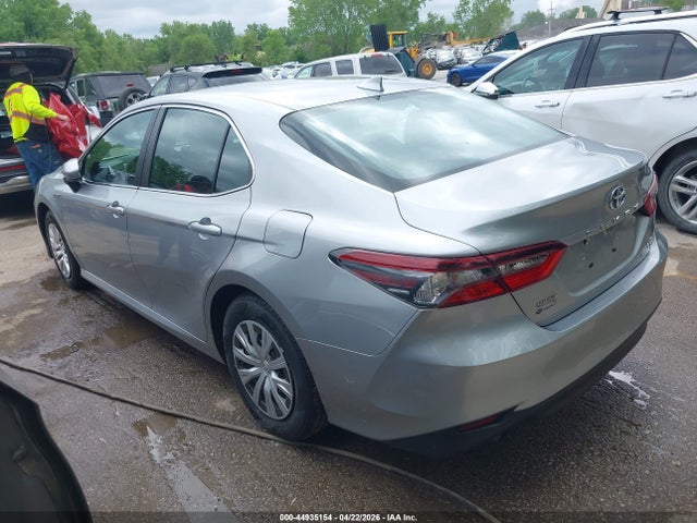 Toyota Camry Le Hybrid