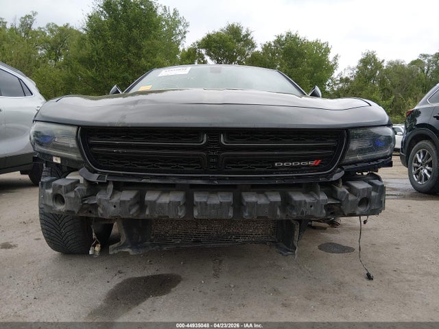 Dodge Charger Sxt