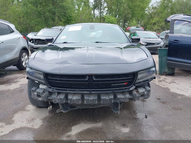 Dodge Charger Sxt
