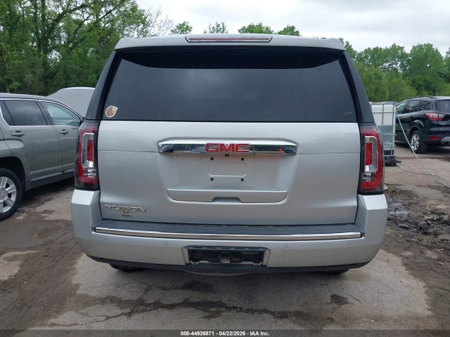 GMC Yukon Denali