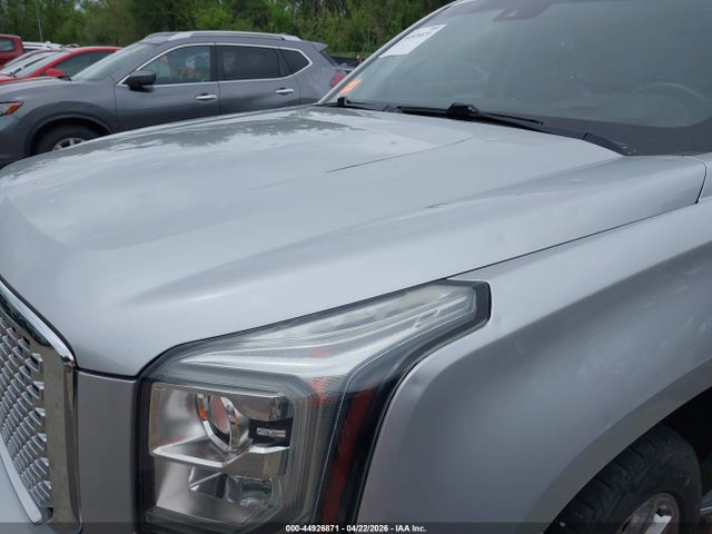 GMC Yukon Denali