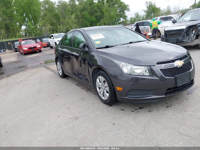 Salvage Chevrolet Cruze Image