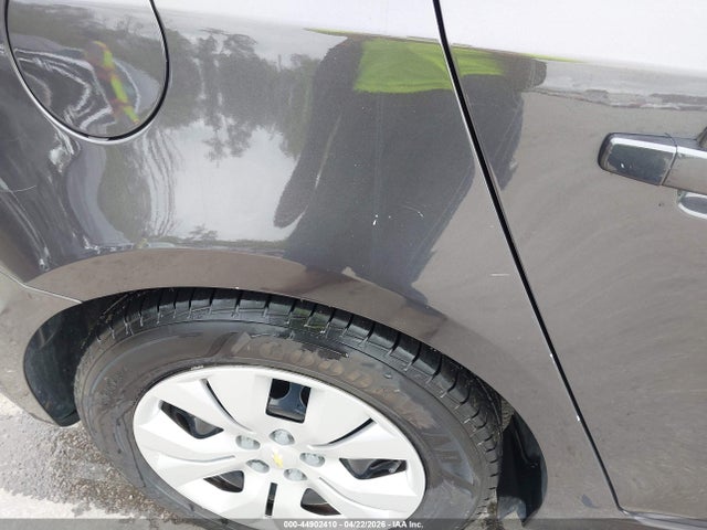 Chevrolet Cruze Ls Auto