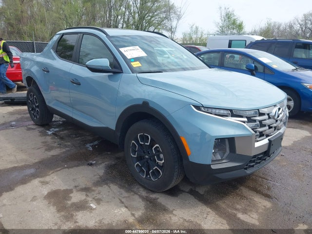 Salvage Hyundai SANTA CRUZ Image