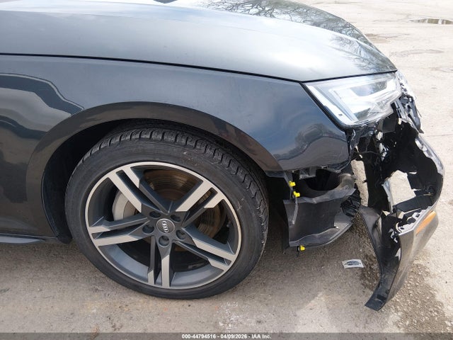 Audi A4 2.0t Premium