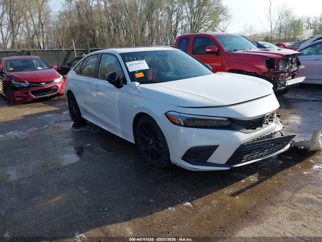 Salvage Honda Civic Image