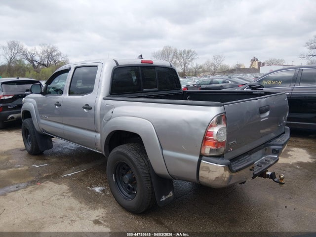 Toyota Tacoma Base V6