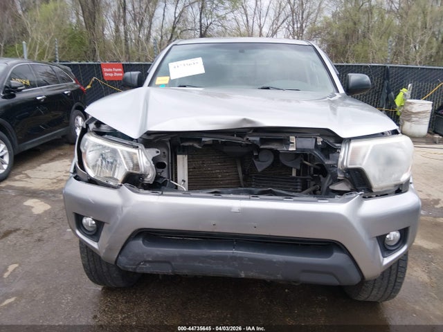 Toyota Tacoma Base V6