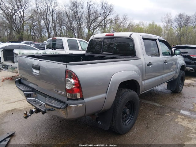 Toyota Tacoma Base V6