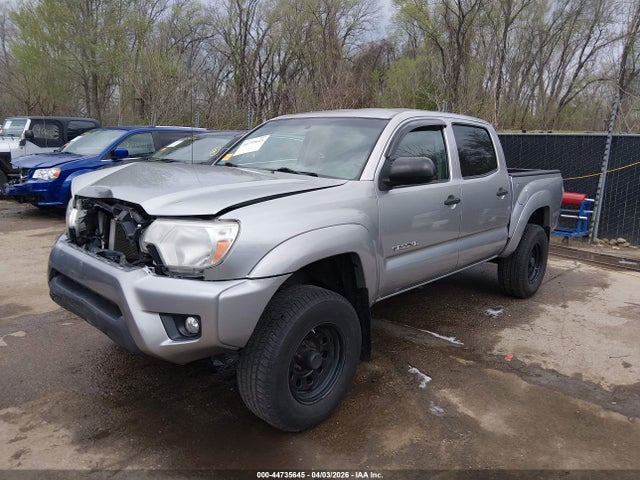 Toyota Tacoma Base V6