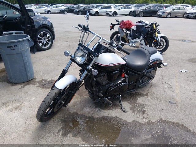 Kawasaki Vn900 C