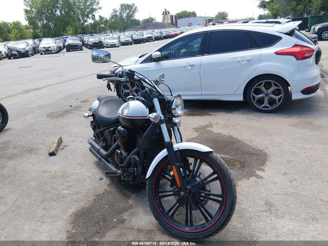 Salvage Kawasaki Vn900 Image