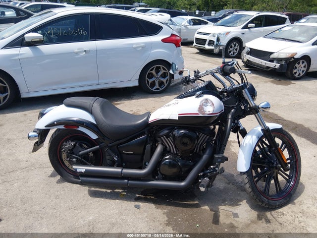 Kawasaki Vn900 C