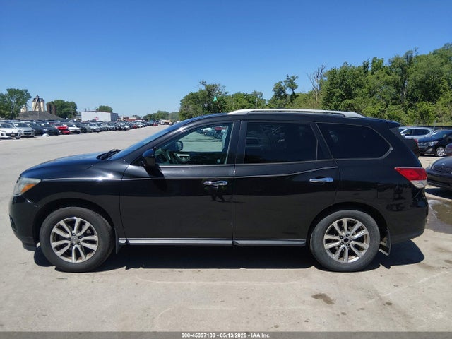 Nissan Pathfinder S