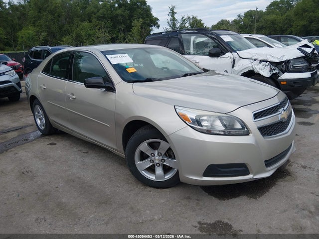 Salvage Chevrolet Malibu Image