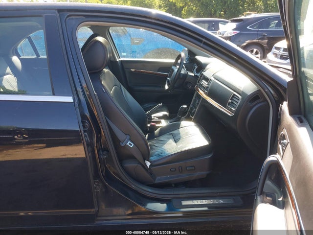 Lincoln MKZ