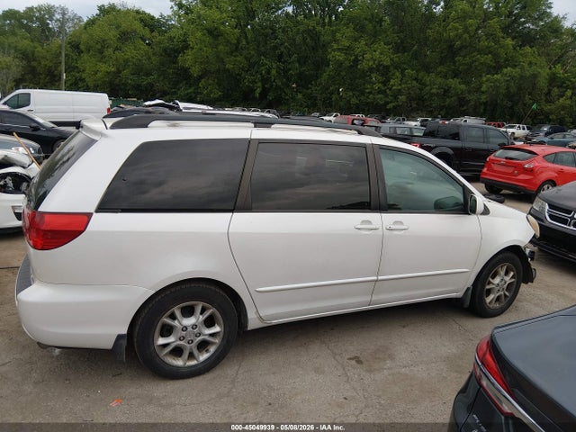 Toyota Sienna Xle