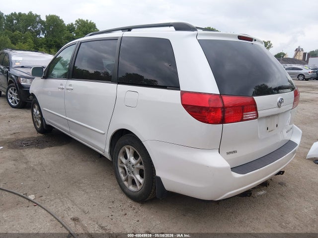 Toyota Sienna Xle