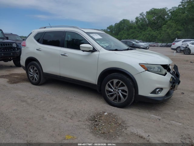 Salvage Nissan Rogue Image