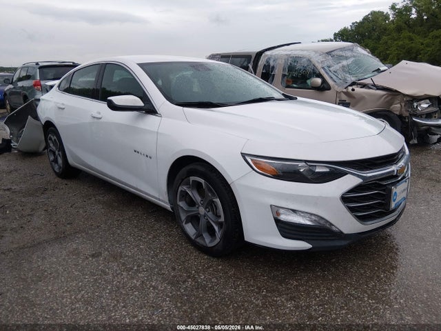 Salvage Chevrolet Malibu Image