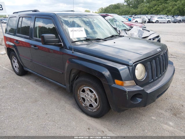 Salvage Jeep Patriot Image