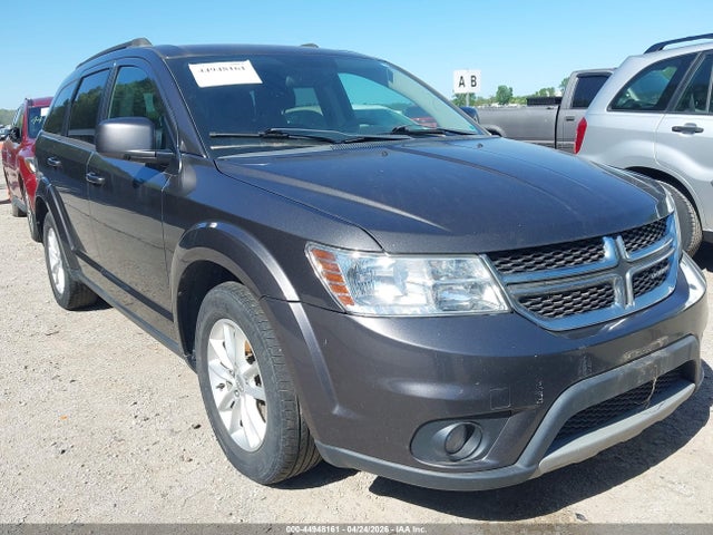 Salvage Dodge Journey Image