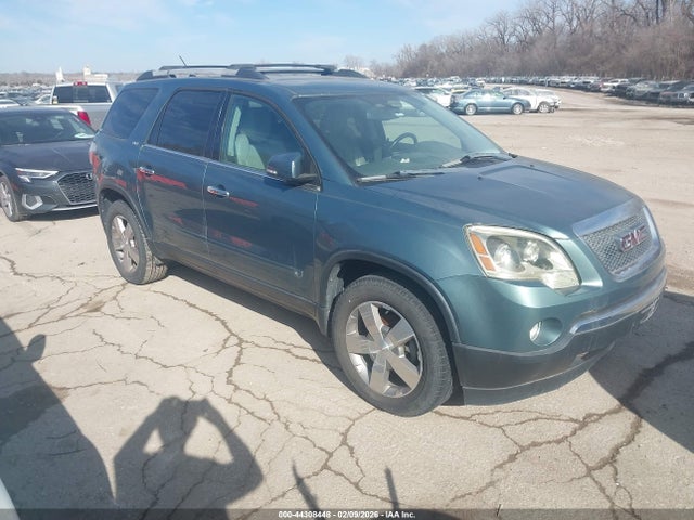 Salvage GMC Acadia Image