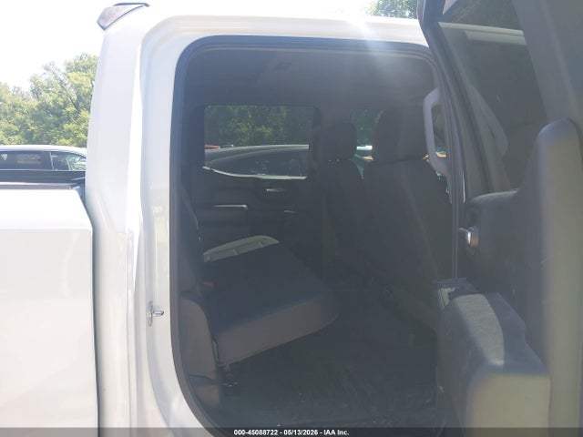 GMC Sierra 1500 4wd  Short Box Pro