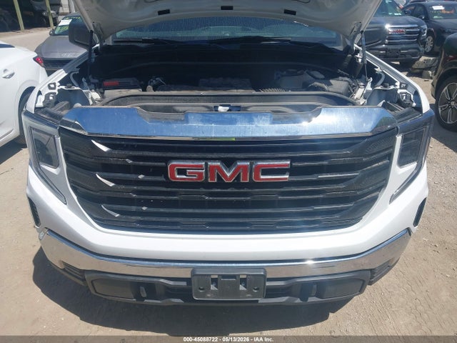 GMC Sierra 1500 4wd  Short Box Pro
