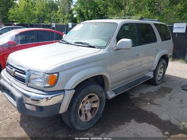 Toyota 4Runner Sr5 V6