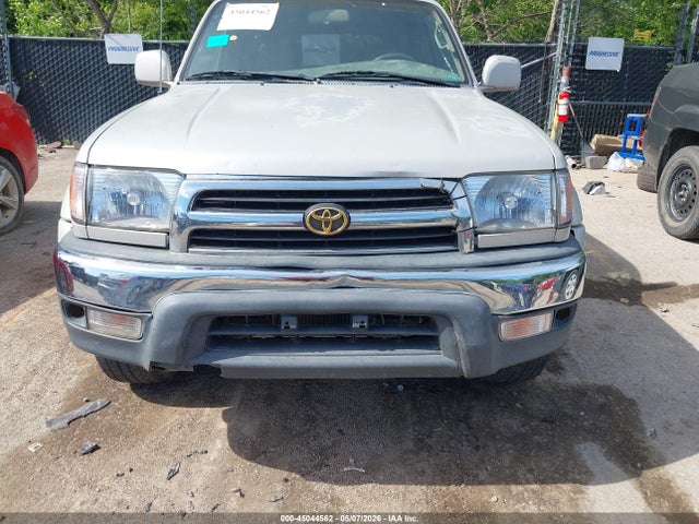 Toyota 4Runner Sr5 V6