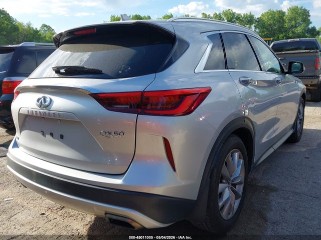 INFINITI Qx Luxe