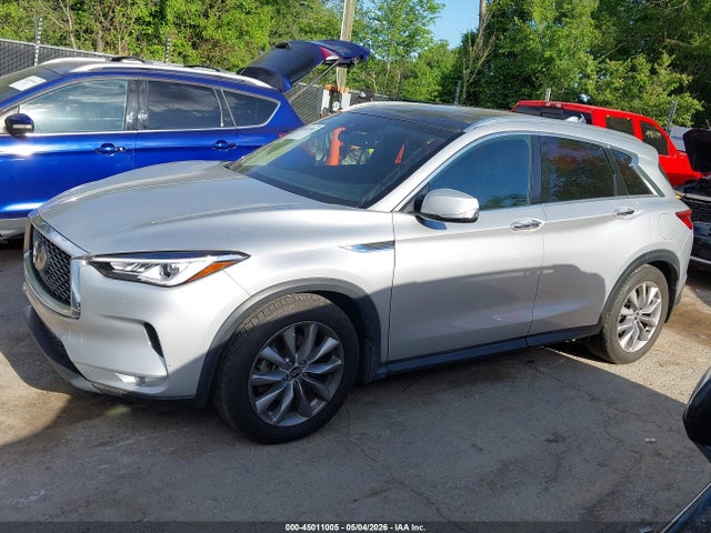 INFINITI Qx Luxe