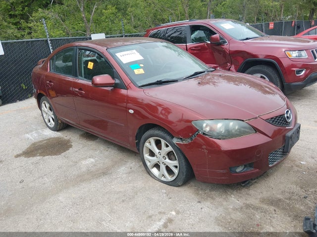 Salvage Mazda Mazda3 Image