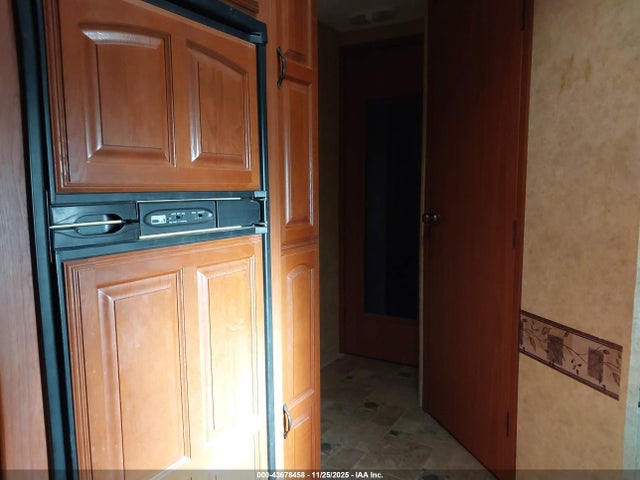 Keystone Sydney 321frl 5th Whl Travel Trailer