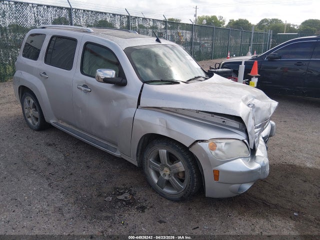 Salvage Chevrolet HHR Image