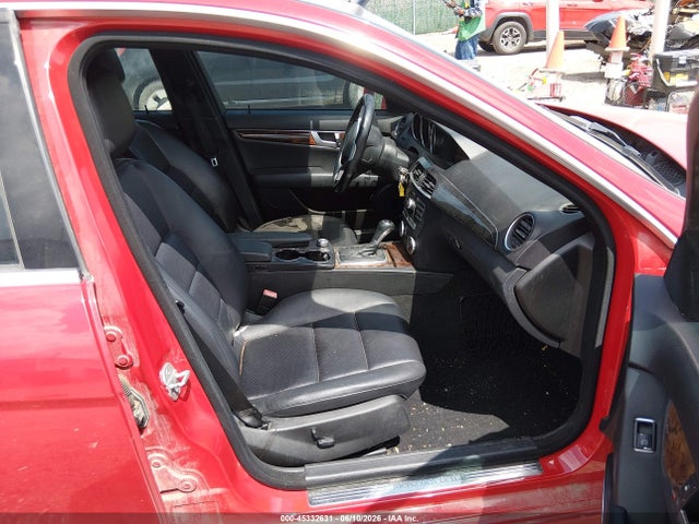 Mercedes-Benz C-Class Sport