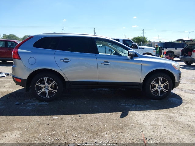 Volvo XC60 T6
