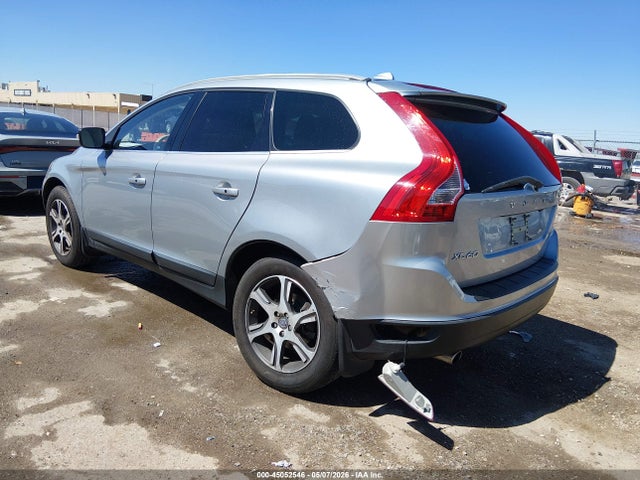 Volvo XC60 T6