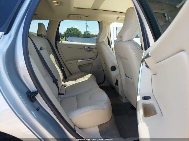 Volvo XC60 T6