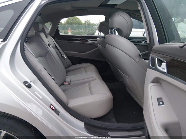 Hyundai Genesis 3.8