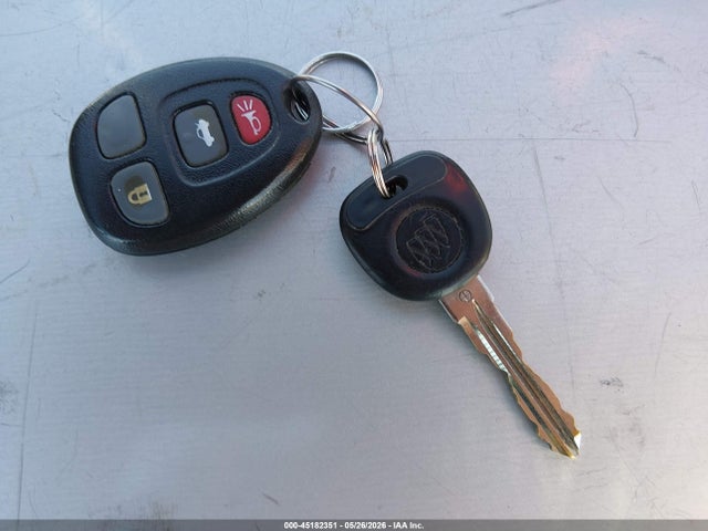 Buick Lucerne Cx